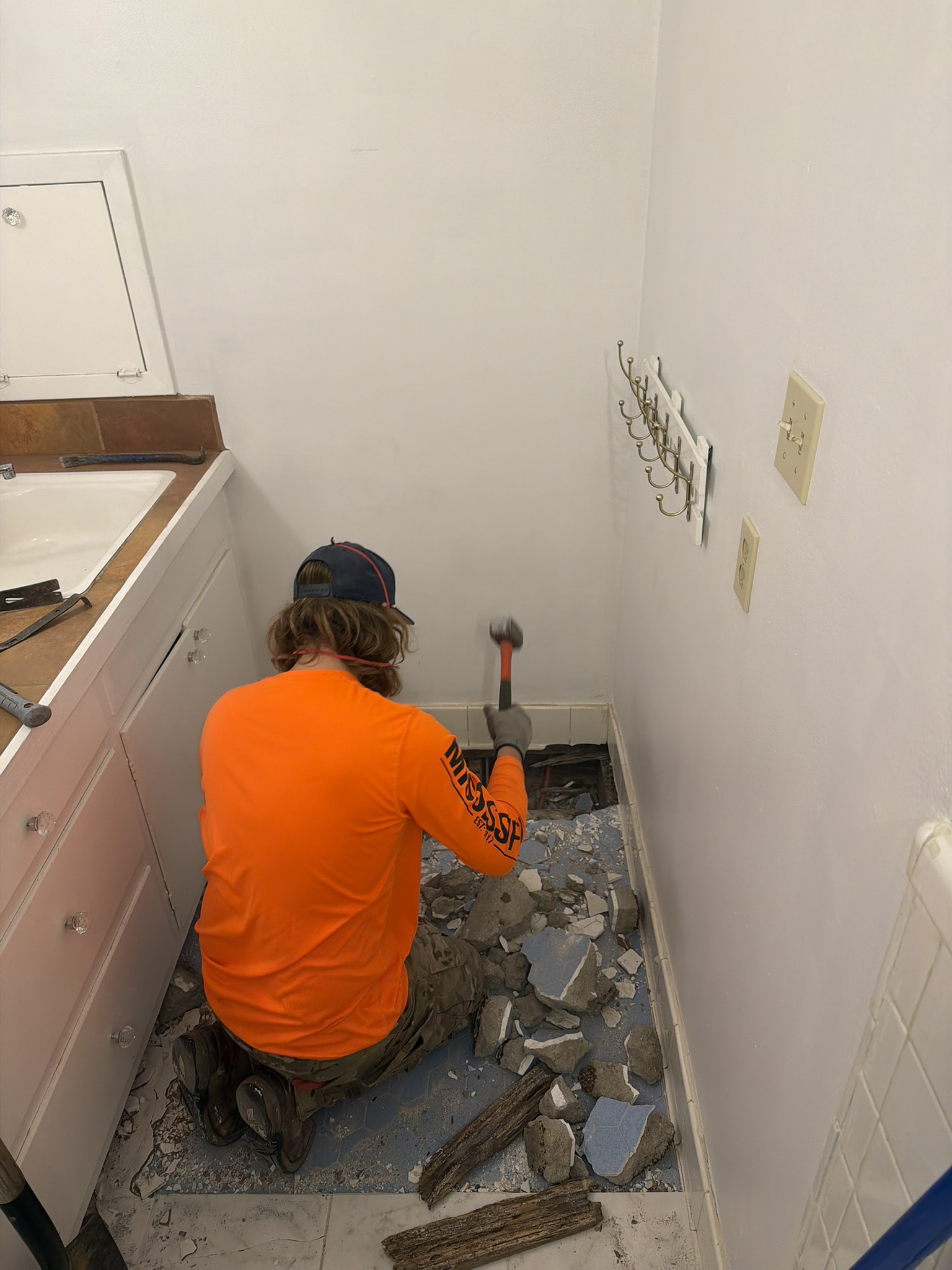 Professional Bathroom Demolition and Renovation Process